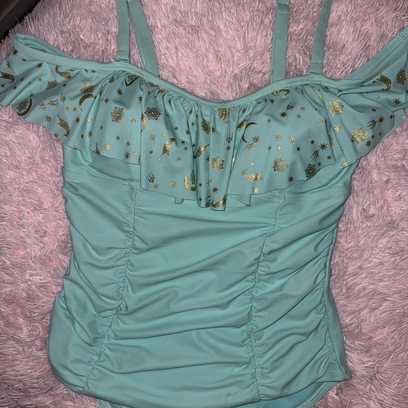 Torrid Disney Jasmine One Piece Swimsuit- size 1 - Picture 2 of 5